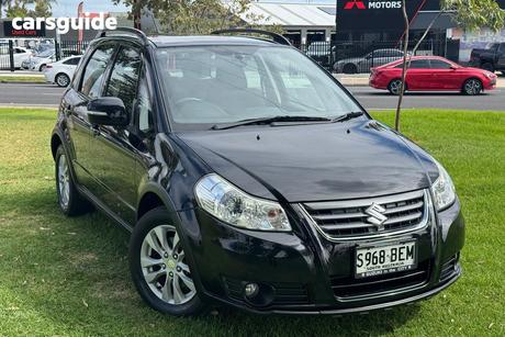 White 2021 Renault Captur Wagon Intens