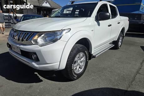 White 2015 Mitsubishi Triton Dual Cab Utility Glx