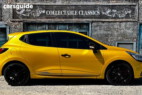 Yellow 2017 Renault Clio Hatchback Rs 200 Cup