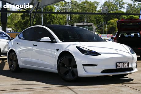 White 2022 Tesla Model 3 Sedan Rear-Wheel Drive