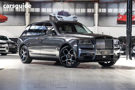 Grey 2023 Rolls-Royce Cullinan Wagon Black Badge