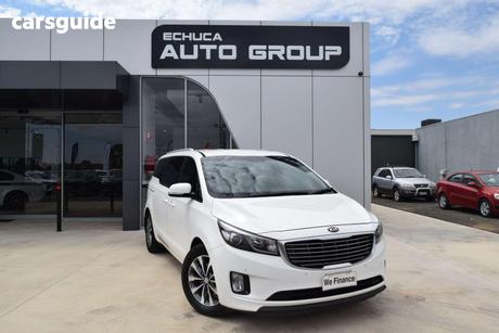 White 2015 Kia Carnival Wagon Sli