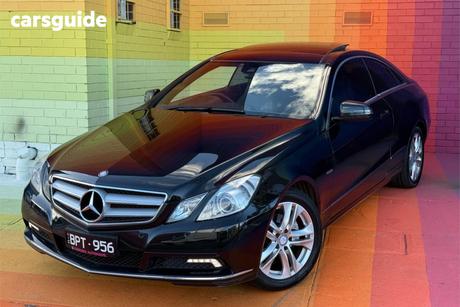 Black 2010 Mercedes-Benz E250 Coupe Cgi Elegance