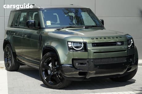 Green 2025 Land Rover Defender Wagon 110 D350 X-Dynamic Se (257Kw)