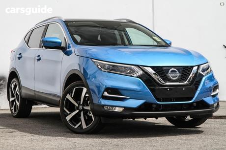 Blue 2018 Nissan Qashqai Wagon N-Tec