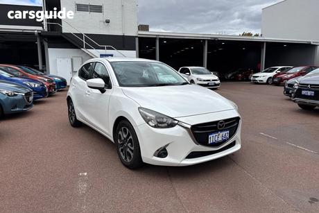White 2018 Mazda 2 Hatchback Genki