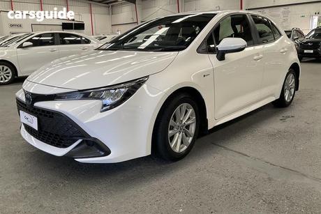 White 2025 Toyota Corolla Hatchback Ascent Sport + Conv Pk Hybrid