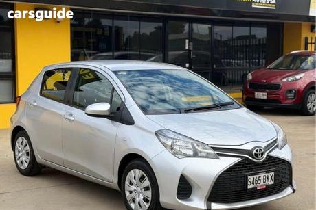 Silver 2016 Toyota Yaris Hatchback Ascent