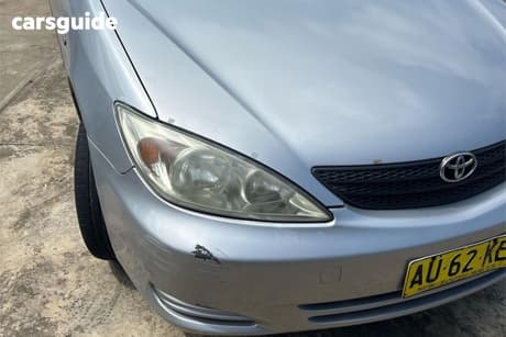 Silver 2004 Toyota Camry Sedan Altise