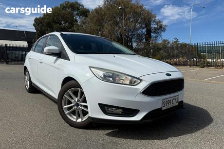 White 2015 Ford Focus Hatchback Trend