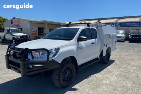 White 2019 Toyota Hilux X Cab Cab Chassis Sr (4X4)