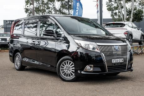 Black 2015 Toyota Esquire Commercial GI