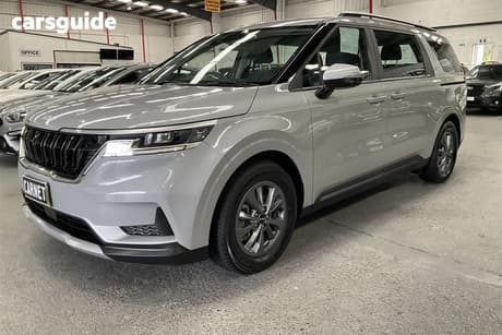 Grey 2023 Kia Carnival Wagon S