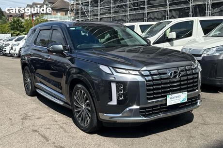 Beige 2023 Hyundai Palisade Wagon Highlander (8 Seat)