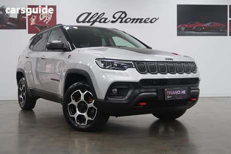 Silver 2022 Jeep Compass Wagon Trailhawk (4X4)