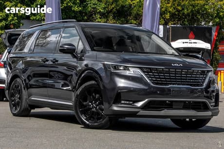 Grey 2023 Kia Carnival Wagon Special Edition