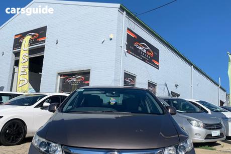 Grey 2012 Honda Civic Sedan Vti