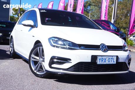 White 2019 Volkswagen Golf Hatchback 110 Tsi Highline
