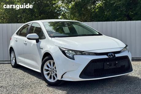 White 2022 Toyota Corolla Sedan Ascent Sport Hybrid
