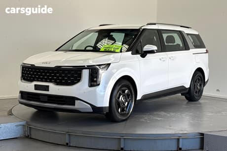 White 2024 Kia Carnival Wagon S