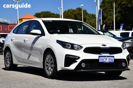 White 2020 Kia Cerato Hatchback S