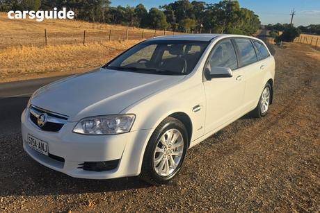 White 2011 Holden Commodore Sportswagon Berlina