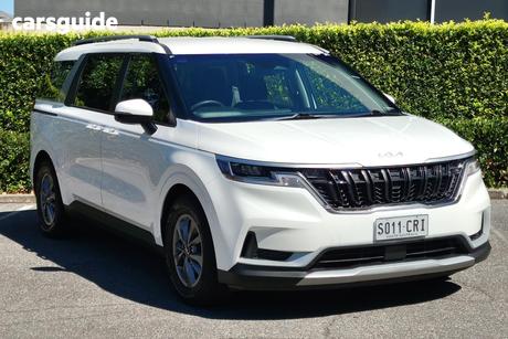 White 2022 Kia Carnival Wagon S