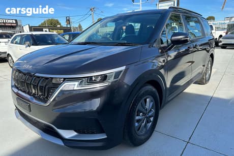 Grey 2024 Kia Carnival Wagon S