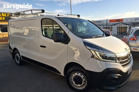 White 2022 Renault Trafic Van L1 Swb Pro (85Kw)