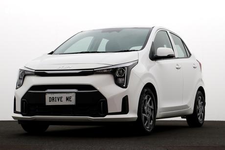 White 2024 Kia Picanto Hatchback Sport (Pe2)