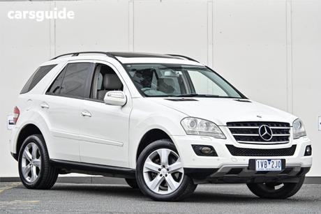 White 2009 Mercedes-Benz ML SUV ML320 CDI LUXURY 4X4