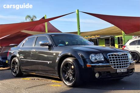 Black 2009 Chrysler 300C Sedan 3.5 V6