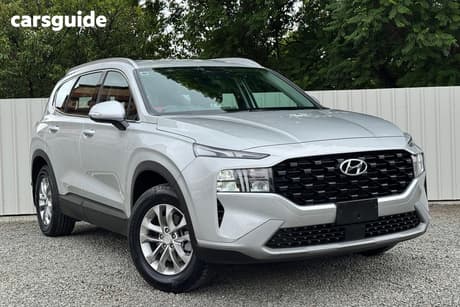 Silver 2022 Hyundai Santa FE Wagon Mpi (2Wd)