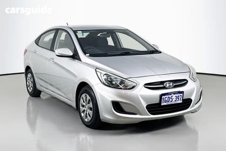 Silver 2016 Hyundai Accent Sedan Active