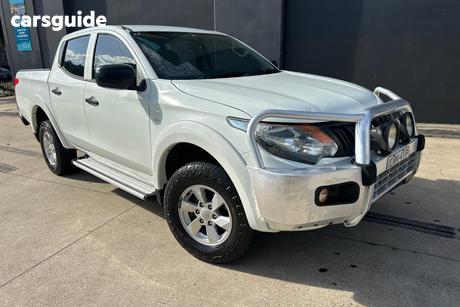 White 2017 Mitsubishi Triton Dual Cab Utility Glx Plus (4X4)