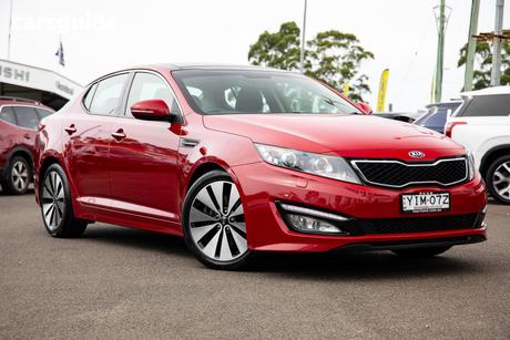 Red 2013 Kia Optima Sedan Platinum