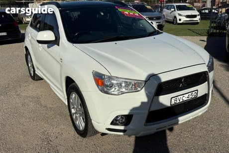 White 2011 Mitsubishi ASX SUV ASPIRE (4WD) XA