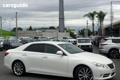 White 2011 Toyota Mark X Sedan PREMIUM L
