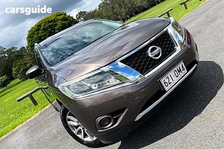 Brown 2014 Nissan Pathfinder Wagon St (4X2)