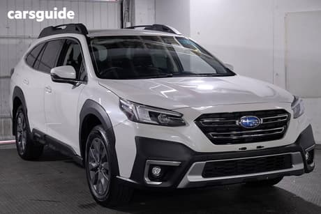 White 2024 Subaru Outback Wagon Awd