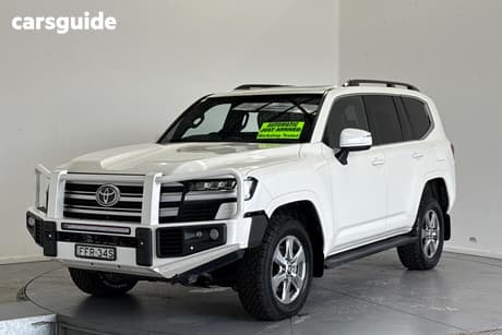 White 2024 Toyota Landcruiser Wagon Lc300 Vx (4X4)