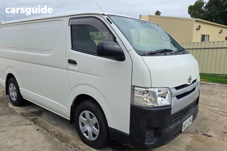 White 2015 Toyota HiAce Van Lwb