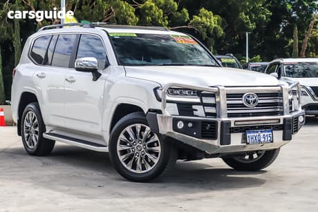 White 2023 Toyota Landcruiser Wagon Lc300 Sahara Zx (4X4)