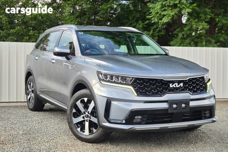 Grey 2022 Kia Sorento Wagon Sport 7 Seat
