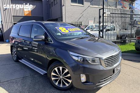 Grey 2017 Kia Carnival Wagon Sli
