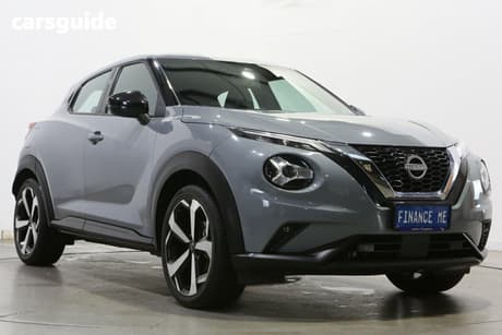 Grey 2023 Nissan Juke Hatchback St-L