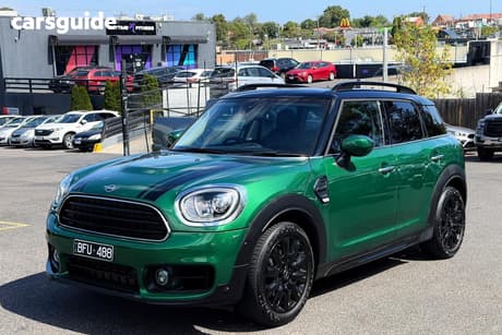 Green 2020 Mini Countryman Wagon Cooper