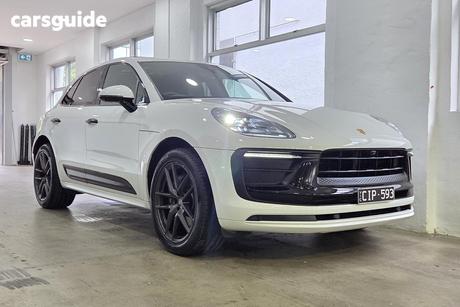 White 2023 Porsche Macan Wagon T