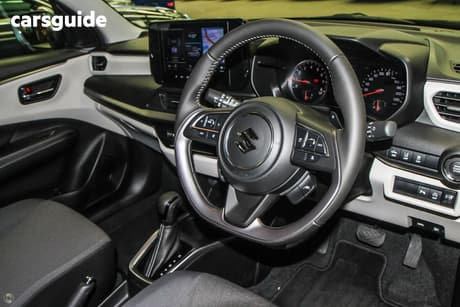 Black 2025 Suzuki Swift Hatchback Hybrid Glx