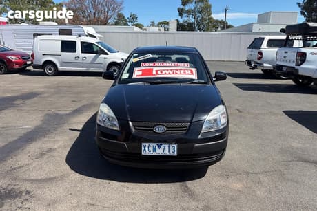 Black 2009 Kia RIO Hatchback Lx